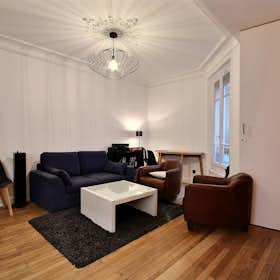 Apartamento for rent for 1836 € per month in Paris, Rue Morère