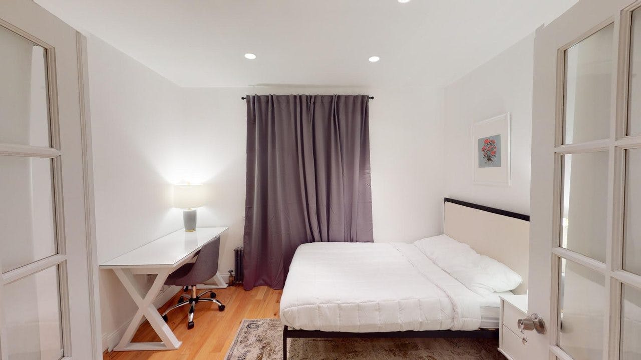 Apartment for rent for $3,930 per month in New York City, Avenue A