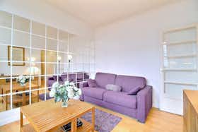 公寓 正在以 €1,355 的月租出租，其位于 Boulogne-Billancourt, Rue des Peupliers