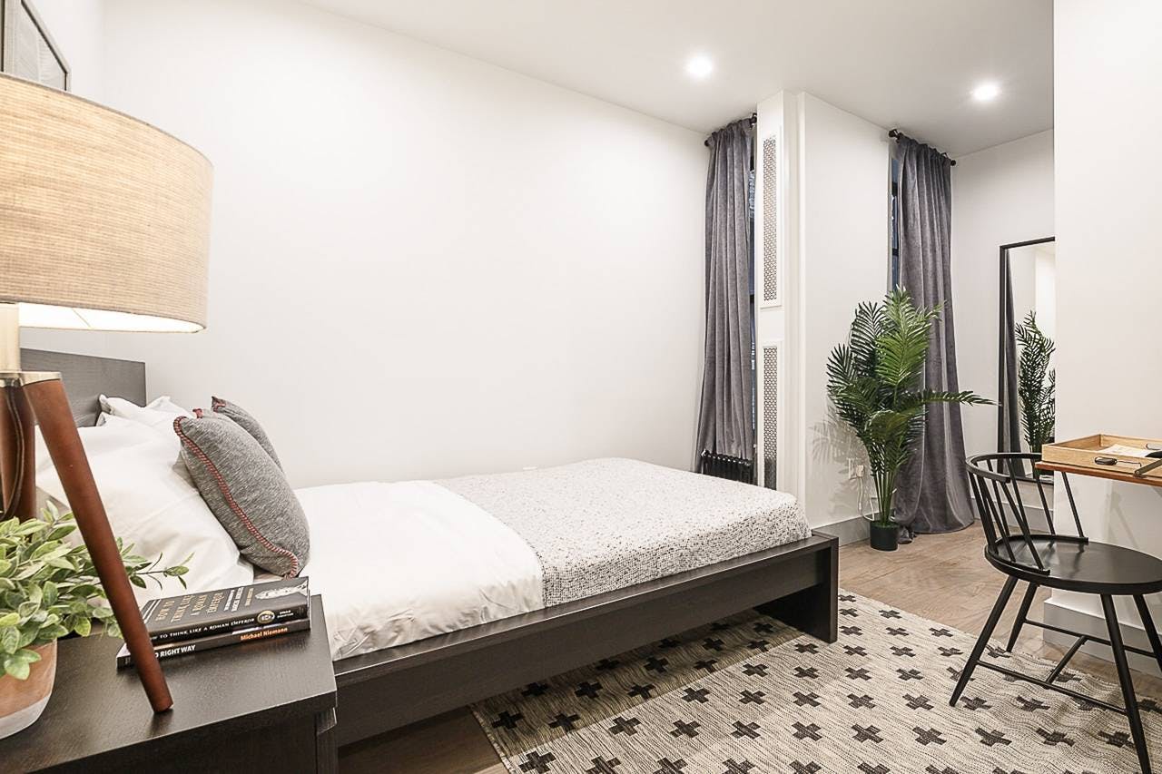 Private room for rent for $2,221 per month in Garfield, Columbus Ave