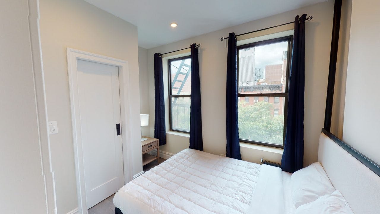 Apartment for rent for $4,934 per month in New York City, 9th Ave