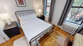 Apartment for rent for $2,398 per month in New York City, E 5th St