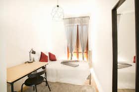 Privé kamer te huur voor € 550 per maand in Milan, Via Mauro Rota