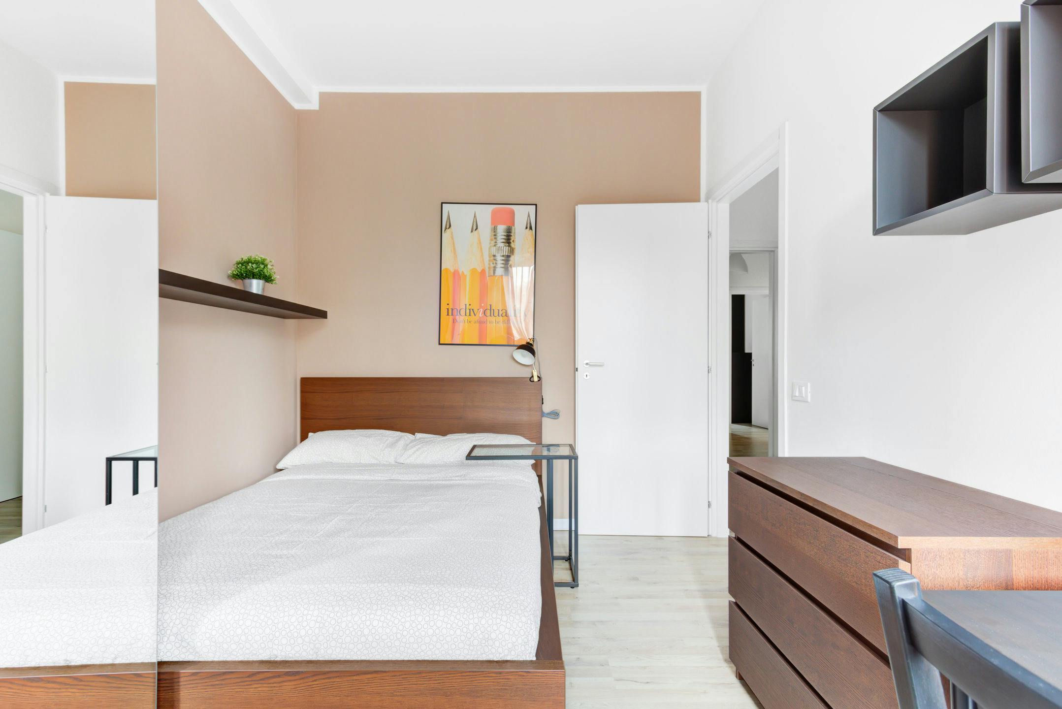 Via Stromboli, Milan