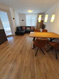 Apartment for rent for BGN 1,078 per month in Varna, Ulitsa Hristo Samsarov