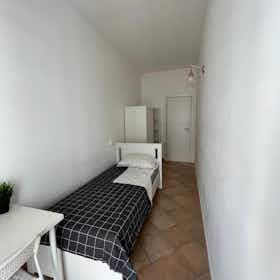 Chambre privée à louer pour 435 €/mois à Bari, Via Gian Giuseppe Carulli
