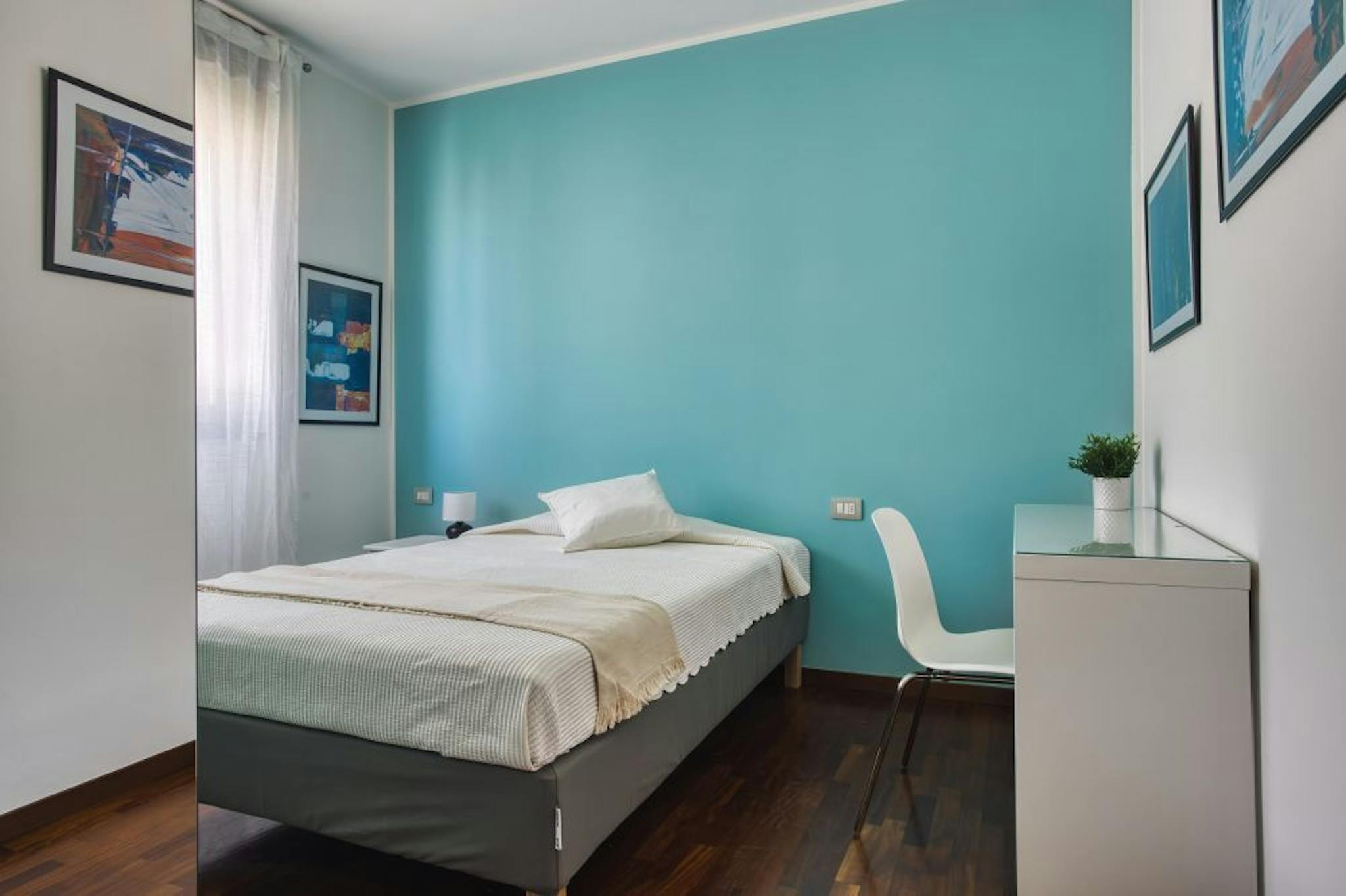 Viale Carlo Espinasse, Milan preview