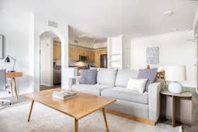Mieszkanie do wynajęcia za $1,754 miesięcznie w mieście Los Angeles, N Highland Ave