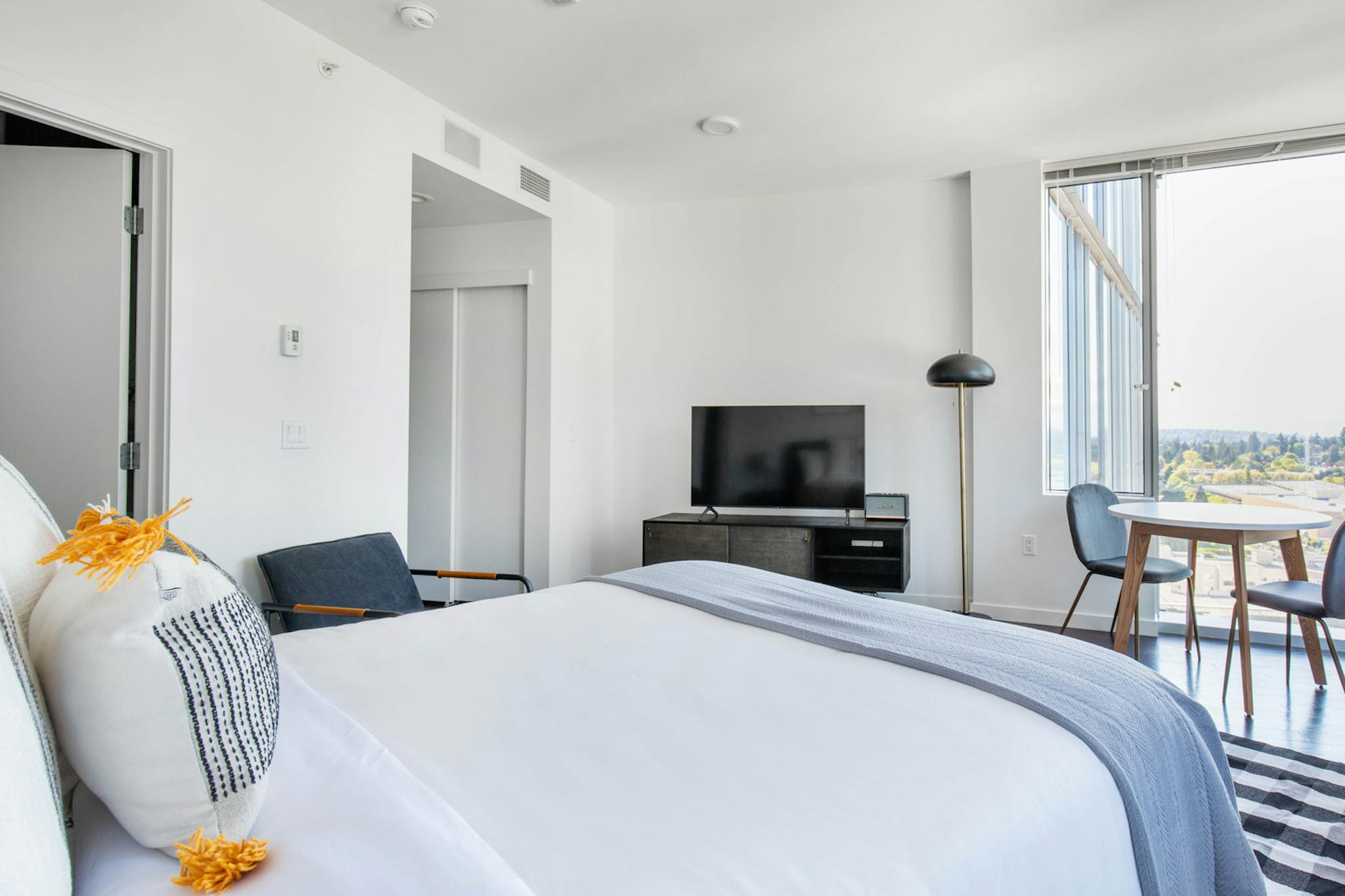 106th Avenue Northeast, Bellevue, WA preview