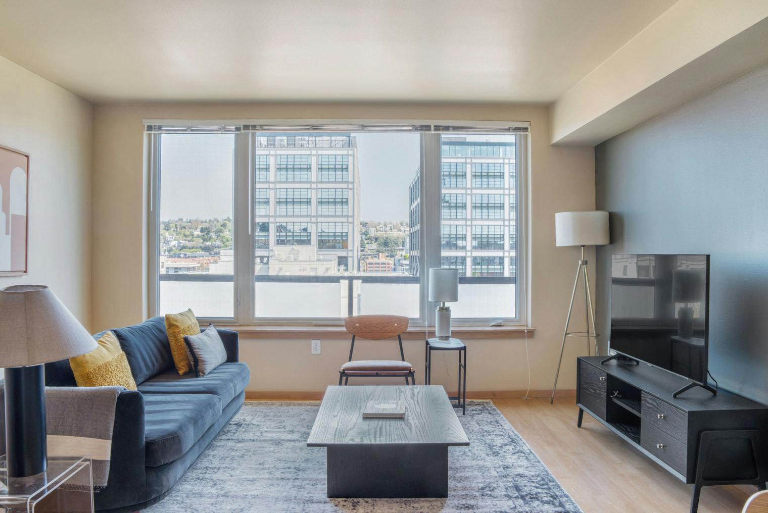 Apartamento para alugar por $5,836 por mês em Seattle, 6th Avenue North