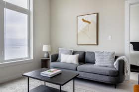Apartamento para alugar por $5,411 por mês em Revere, Revere Beach Blvd