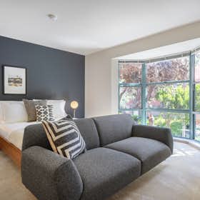 单间公寓 正在以 $3,603 的月租出租，其位于 San Francisco, Beale St