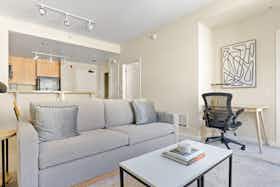 Appartement te huur voor $1,530 per maand in San Bruno, Commodore Dr