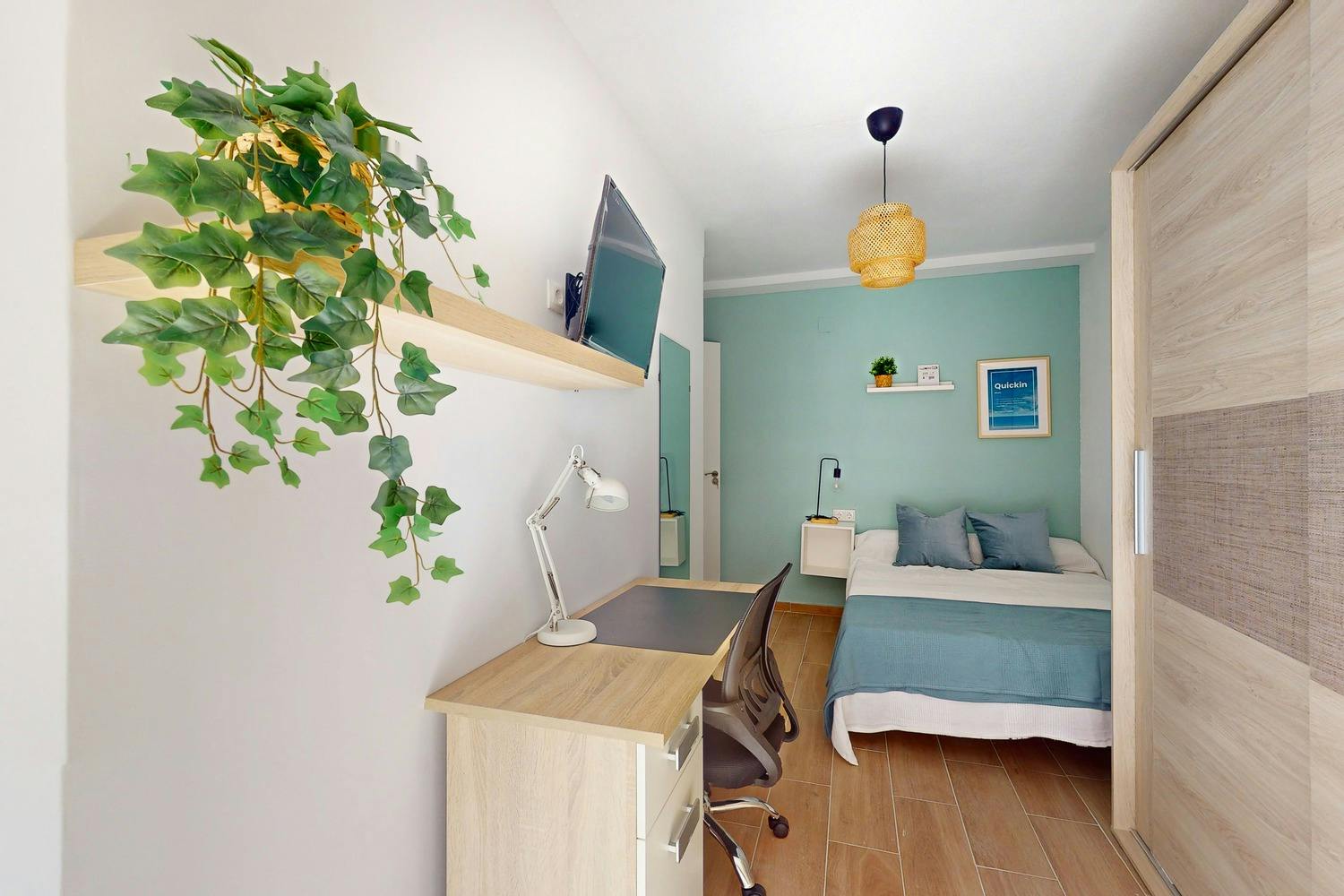 Studio for rent for €445 per month in Valencia, Carrer Pintor Zariñena