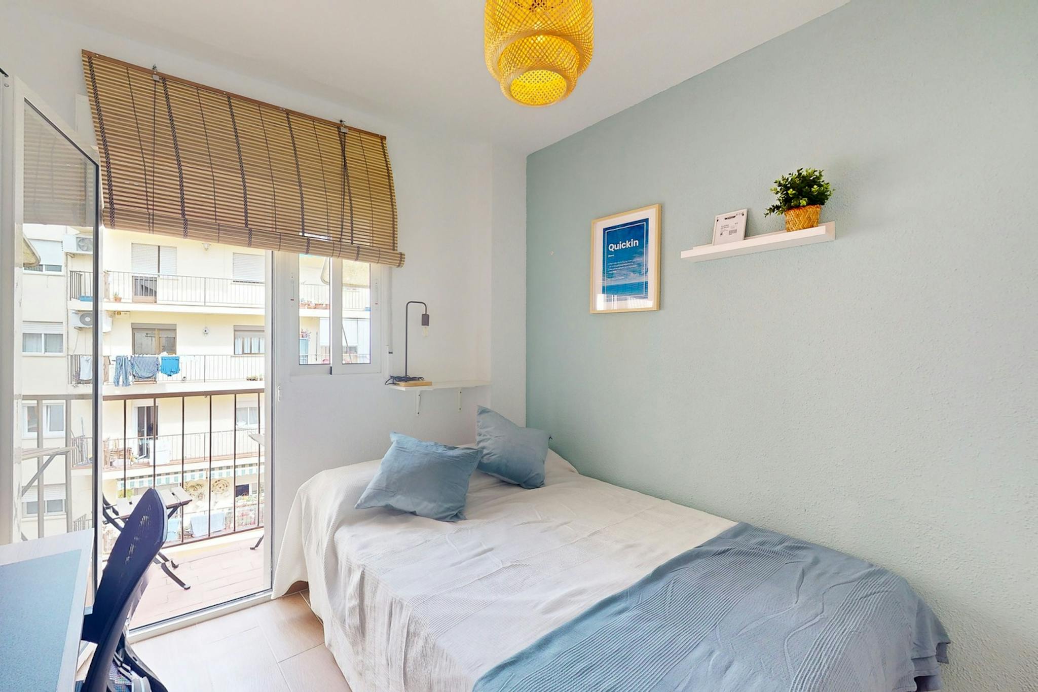 Carrer Pintor Zariñena, Valencia preview