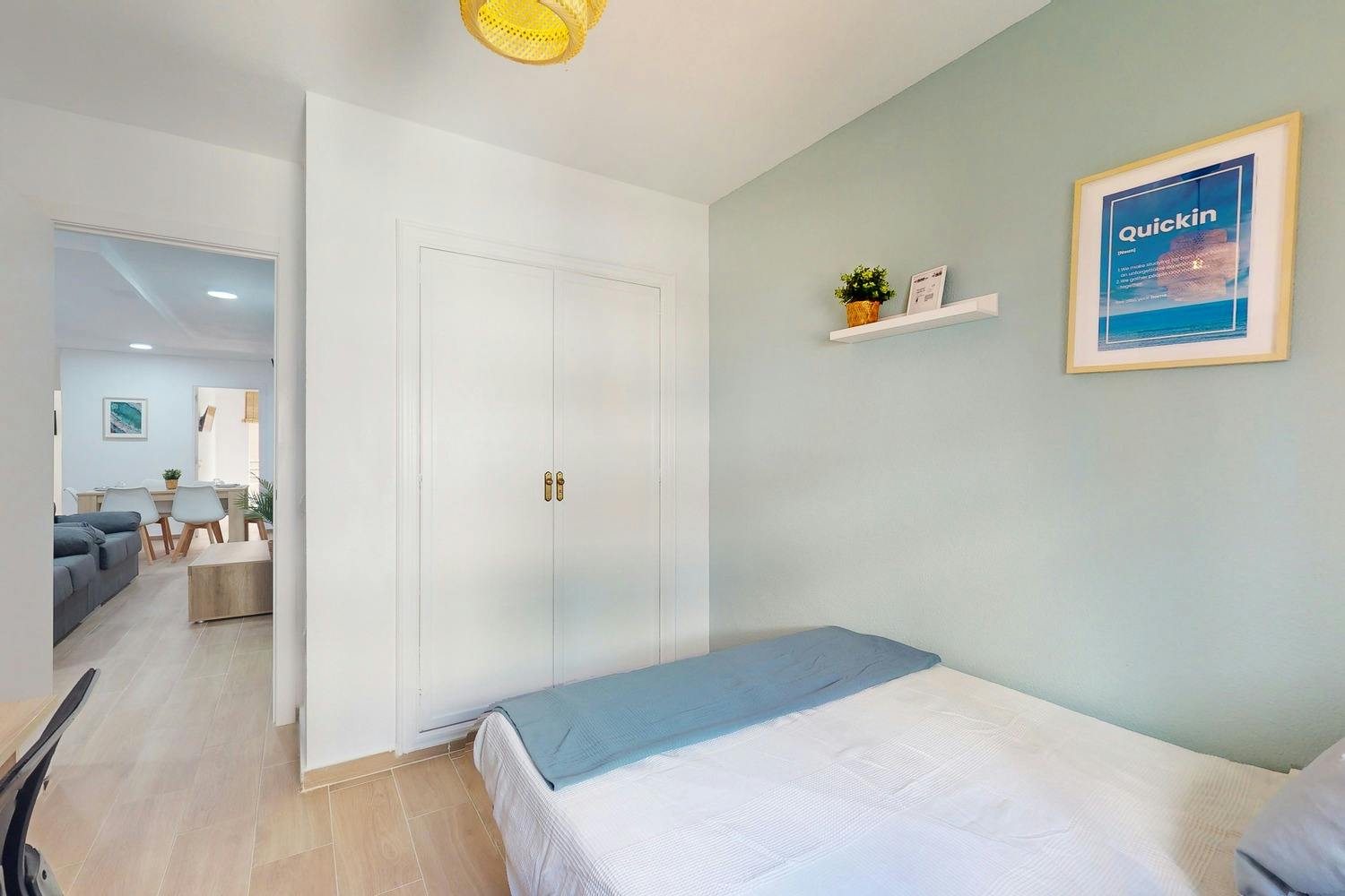 Carrer Pintor Zariñena, Valencia preview