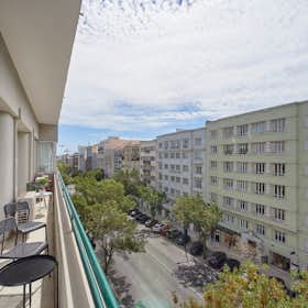 Private room for rent for €650 per month in Lisbon, Rua Castilho