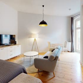 Appartement à louer pour 1 398 €/mois à Berlin, Weinbergsweg