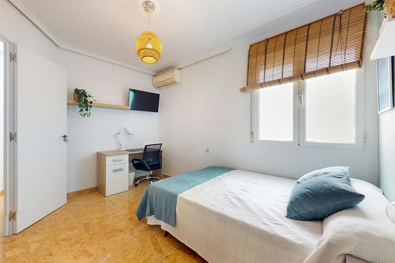 Apartment Valencia, 173m² — photo 2