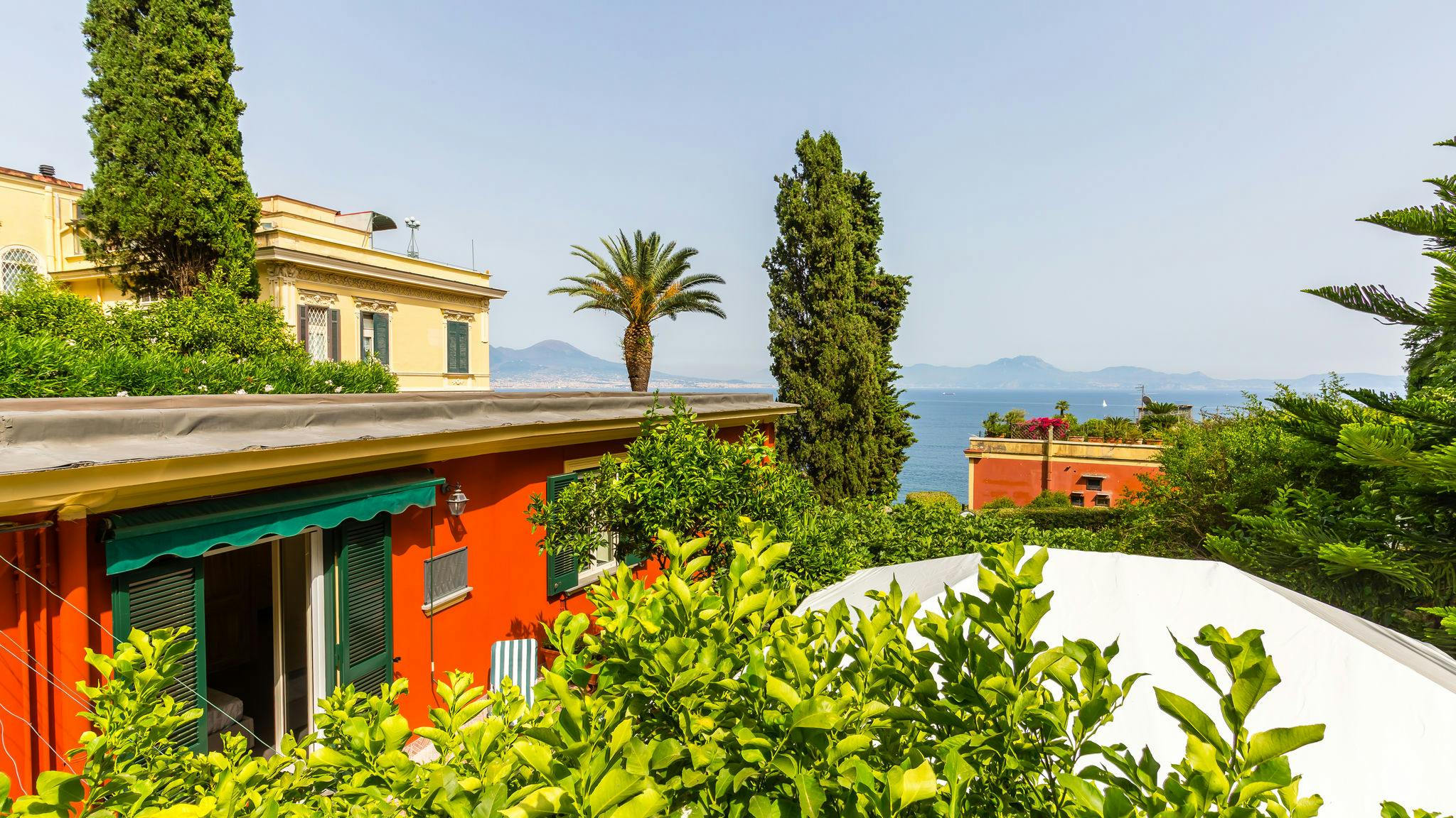 Appartamento in affitto a 1 € al mese a Naples, Via Posillipo