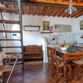 Квартира сдается в аренду за 1 033 € в месяц в Fauglia, Vicolo Travacce
