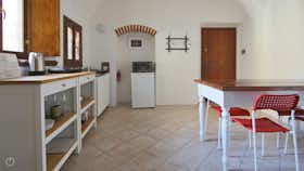 Mieszkanie do wynajęcia za 1105 € miesięcznie w mieście Tremezzina, Piazza Campidoglio