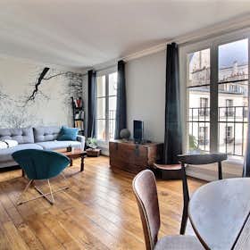 Apartment for rent for €2,120 per month in Paris, Cité Dupetit-Thouars