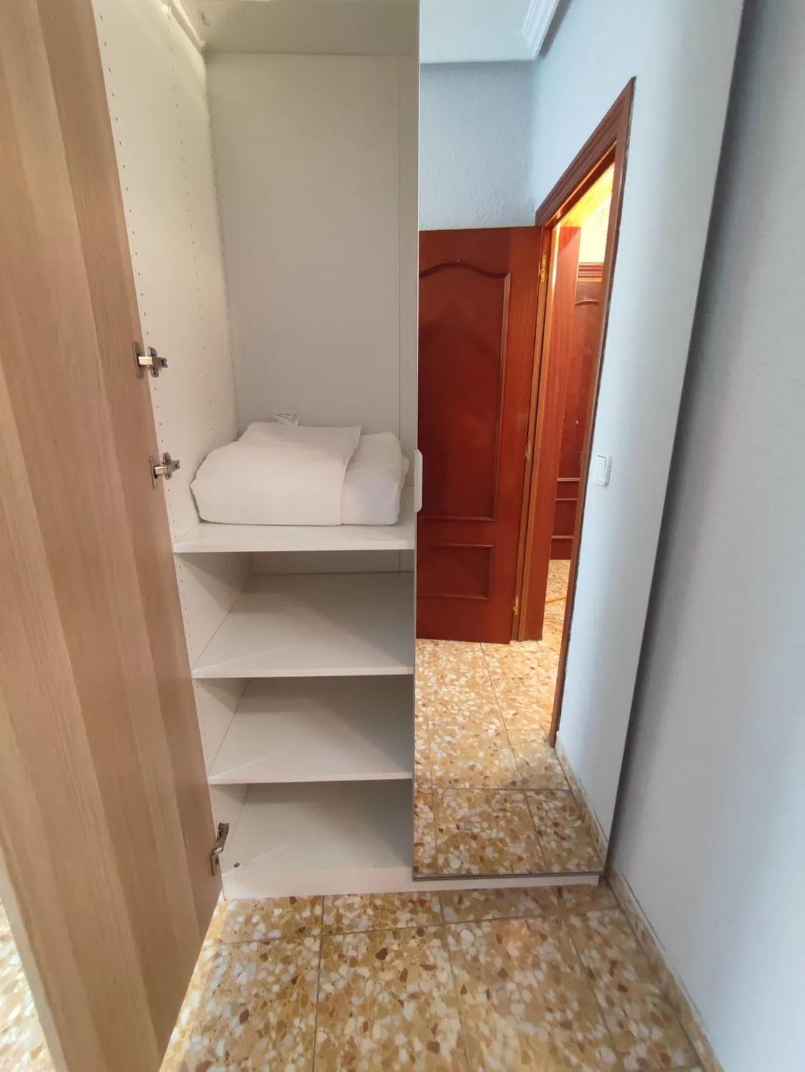Private room in Plaza de Corpus Barga, Madrid (1429595) ROOM 2