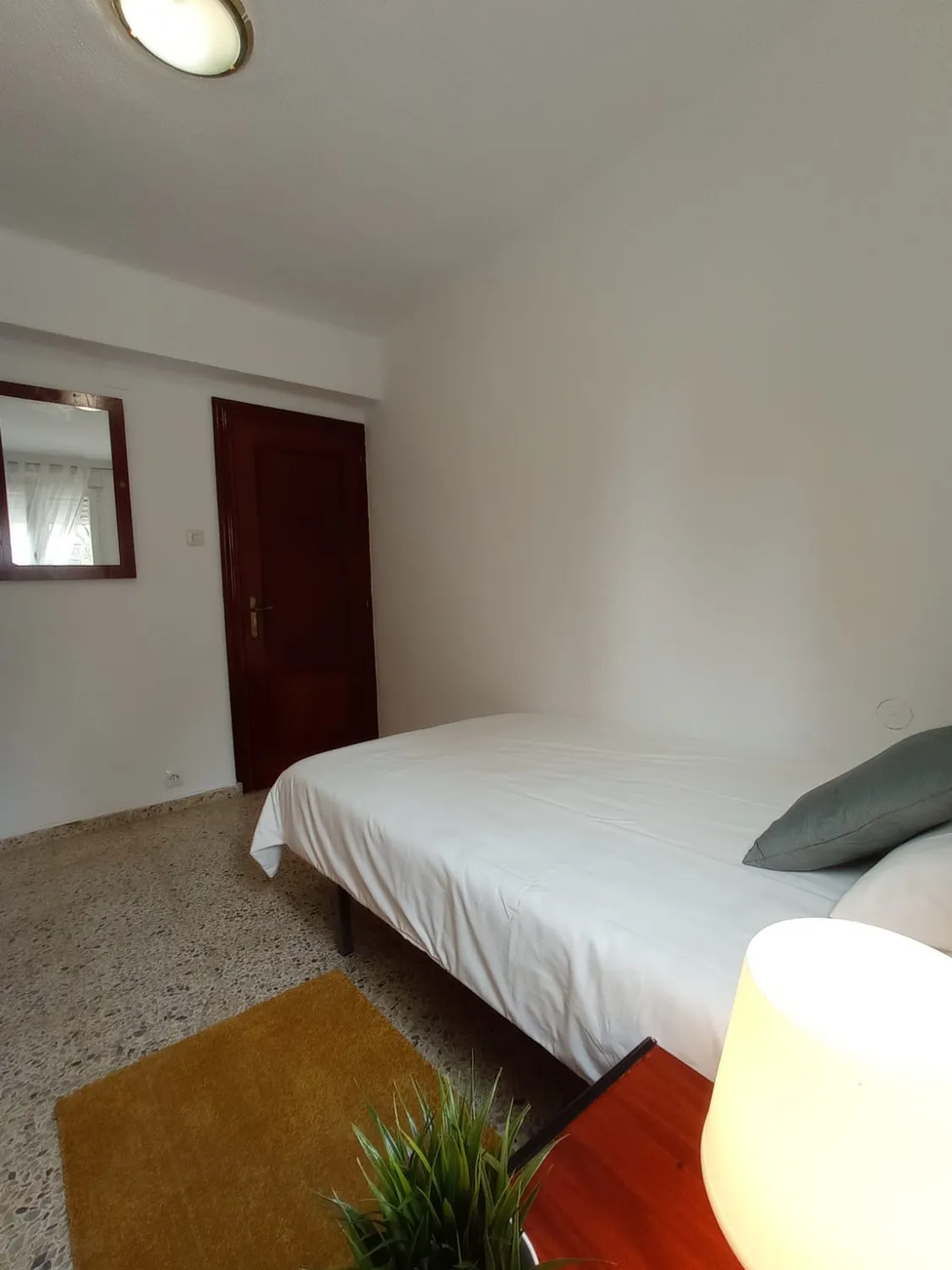 Private room in Calle del Poeta Blas de Otero, Madrid (1429602) ROOM