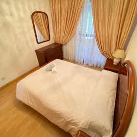 Private room for rent for €360 per month in Madrid, Calle del Cabo de Creus