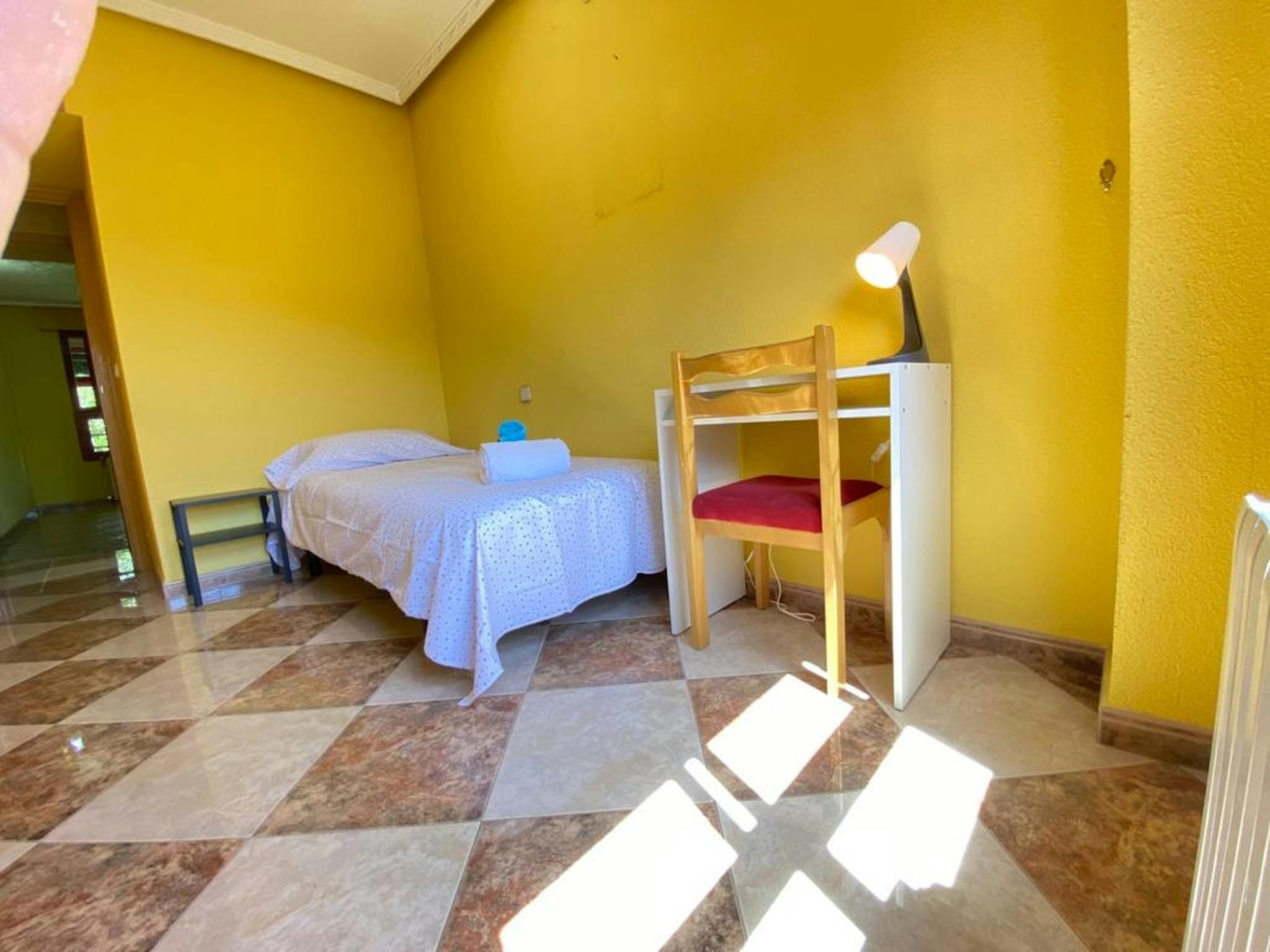 Calle del Cabo Machichaco, Madrid preview