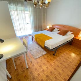Private room for rent for €420 per month in Madrid, Calle de San Anselmo