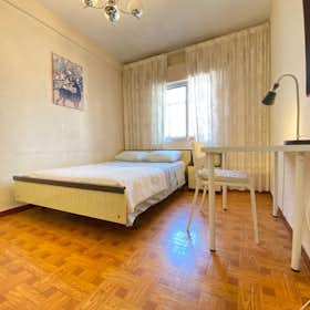 Private room for rent for €300 per month in Madrid, Calle de San Anselmo