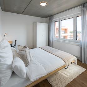 WG-Zimmer for rent for 770 € per month in Frankfurt am Main, Gref-Völsing-Straße