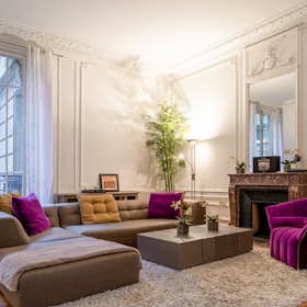 Apartment for rent for €6,360 per month in Paris, Avenue Niel