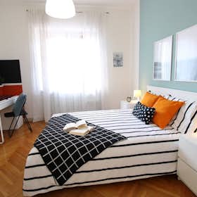 Private room for rent for €600 per month in Brescia, Viale Venezia