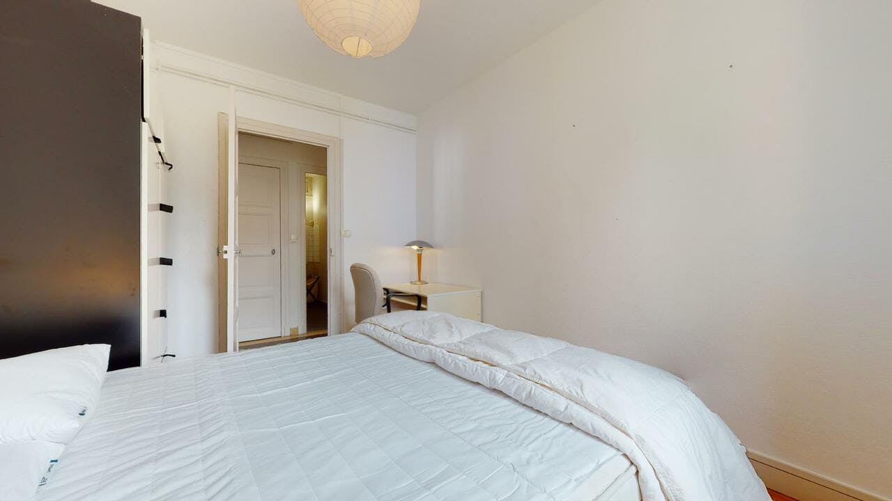 Apartment Clermont-Ferrand — photo 9