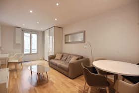 单间公寓 正在以 €1,391 的月租出租，其位于 Paris, Rue Keller