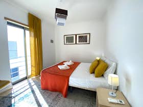 Appartamento in affitto a 1.435 € al mese a Olhão, Avenida da República