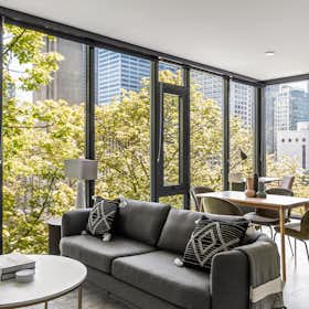 公寓 正在以 $3,984 的月租出租，其位于 Seattle, Spring St