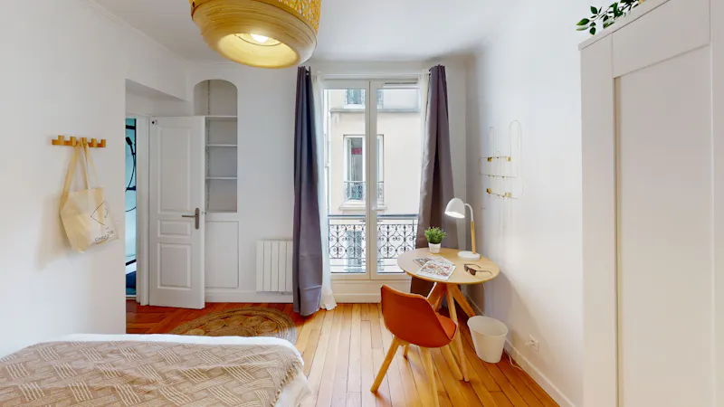 Rue des Cloys, Paris - a Parigi