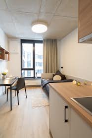 单间公寓 正在以 €589 的月租出租，其位于 Riga, Jelgavas iela