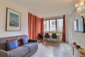 Mieszkanie do wynajęcia za 2226 € miesięcznie w mieście Paris, Rue Gandon