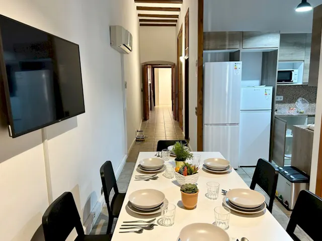 Private room in Carrer d'Avinyó, Barcelona (1433944) room image 2