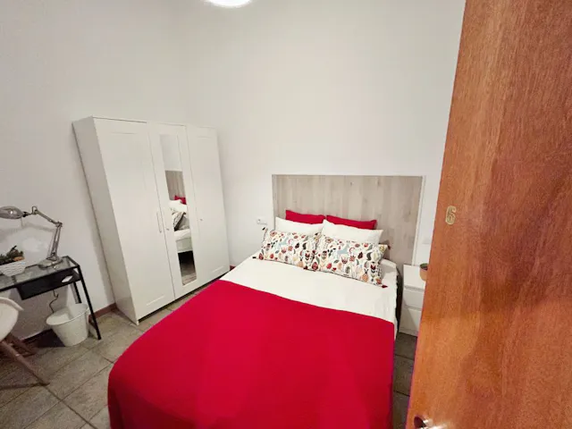 Private room in Carrer d'Avinyó, Barcelona (1433947) room image 1
