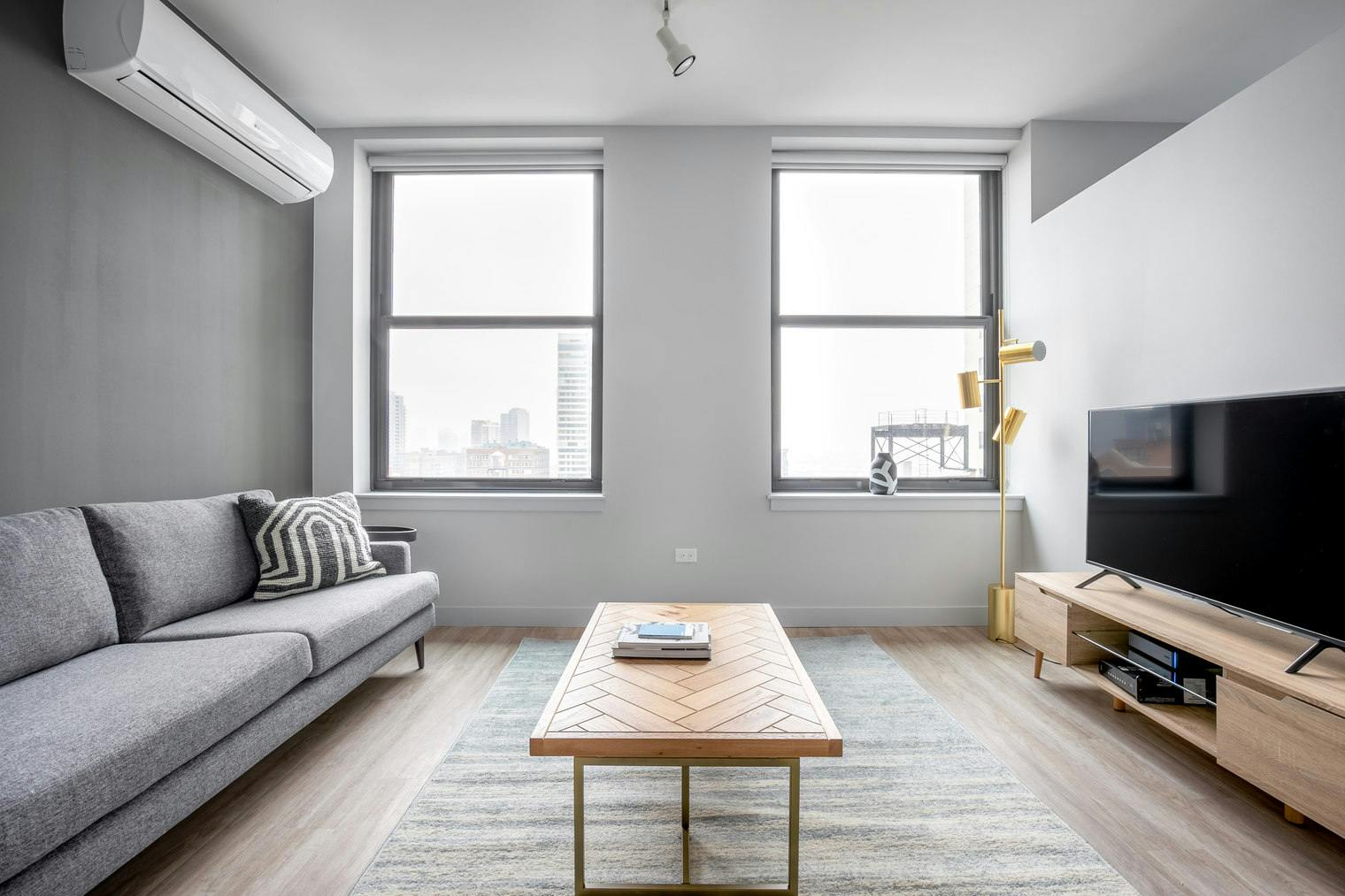 South Wells Street, Chicago, IL preview