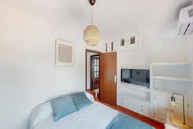 Pokój prywatny do wynajęcia za 275 € miesięcznie w mieście Jerez de la Frontera, Paseo Las Delicias