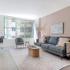 公寓 正在以 $3,656 的月租出租，其位于 San Francisco, Townsend St