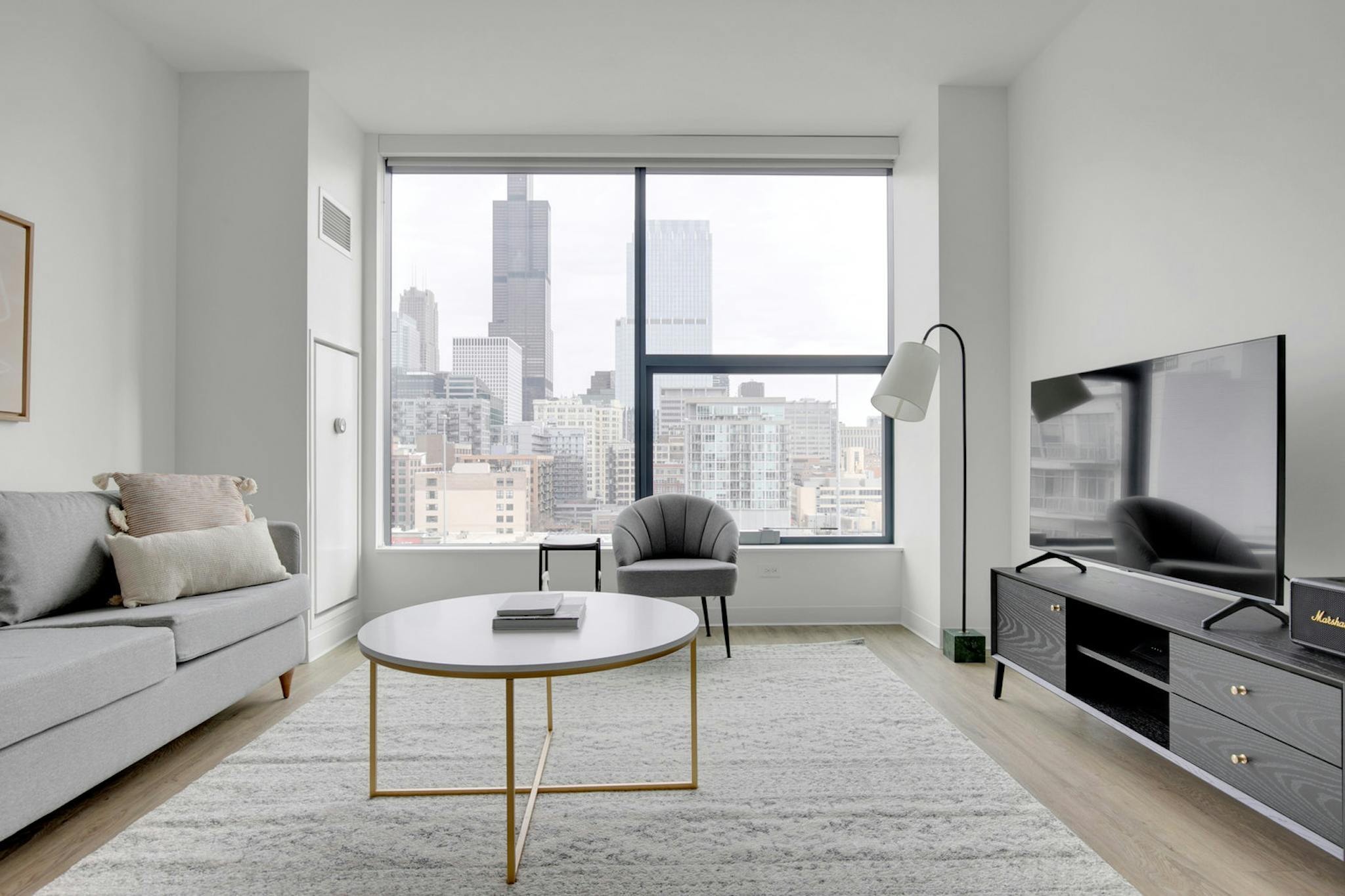 West Van Buren Street, Chicago, IL preview