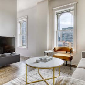 Apartament de închiriat pentru $2,050 pe lună în Chicago, E Roosevelt Rd